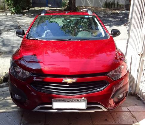 CHEVROLET ONIX 1.4 MPFI ACTIV 8V FLEX 4P AUTOMÁTICO